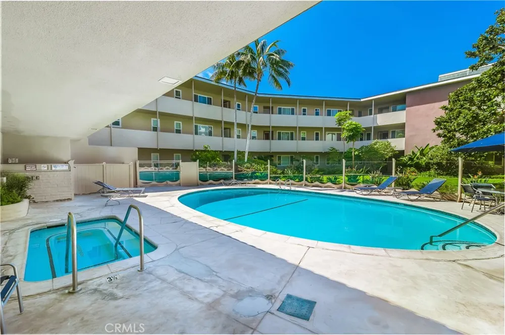 31561 Table Rock #417 Laguna Beach, CA 92651
