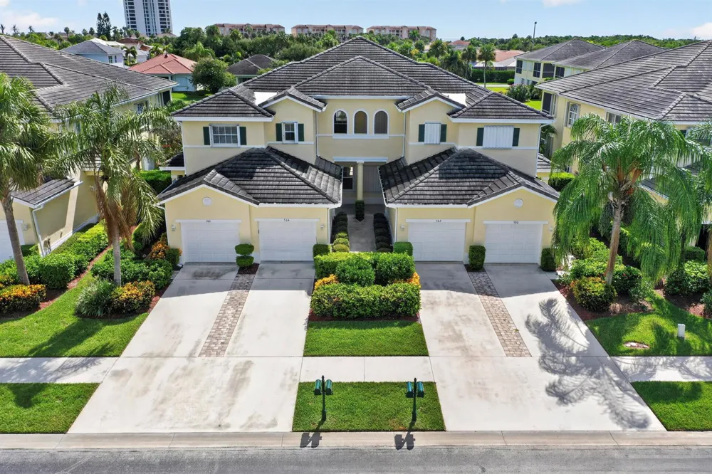 506 SOUTHSTAR DRIVE #503 Fort Pierce, FL 34949
