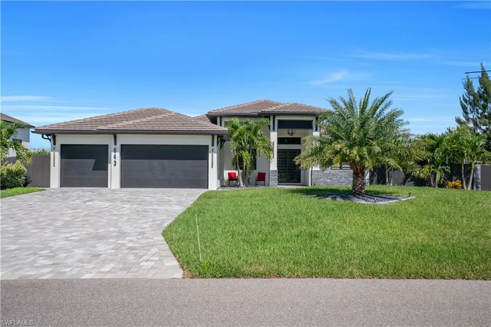 643 SW 18th Court Cape Coral, FL 33991