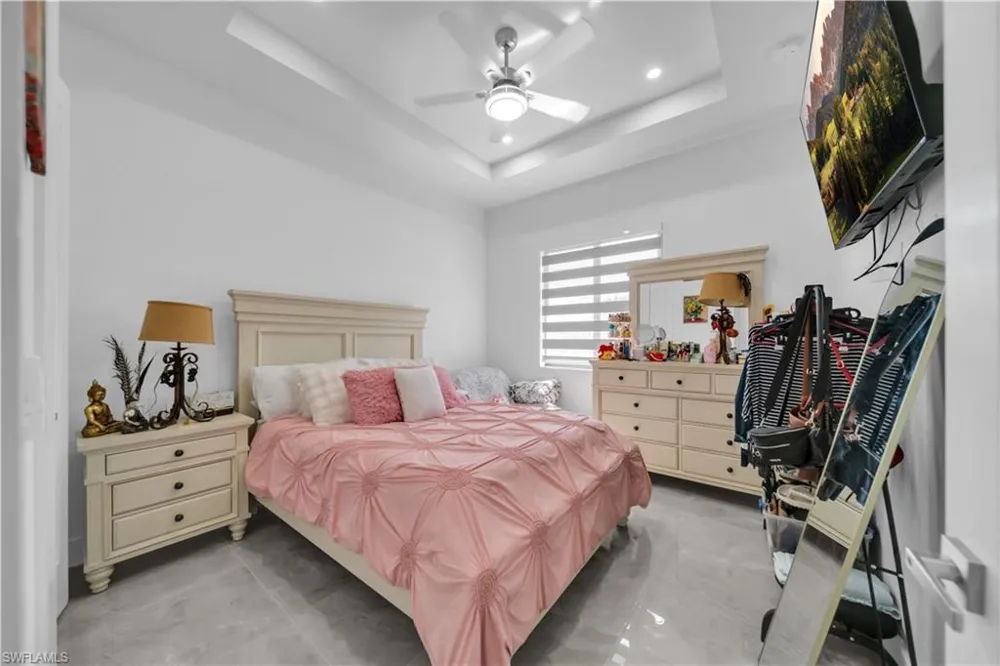 643 SW 18th Court Cape Coral, FL 33991