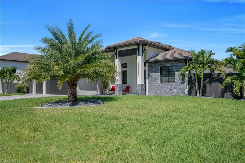643 SW 18th Court Cape Coral, FL 33991