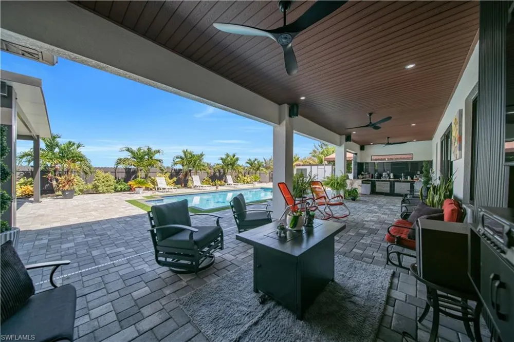 643 SW 18th Court Cape Coral, FL 33991