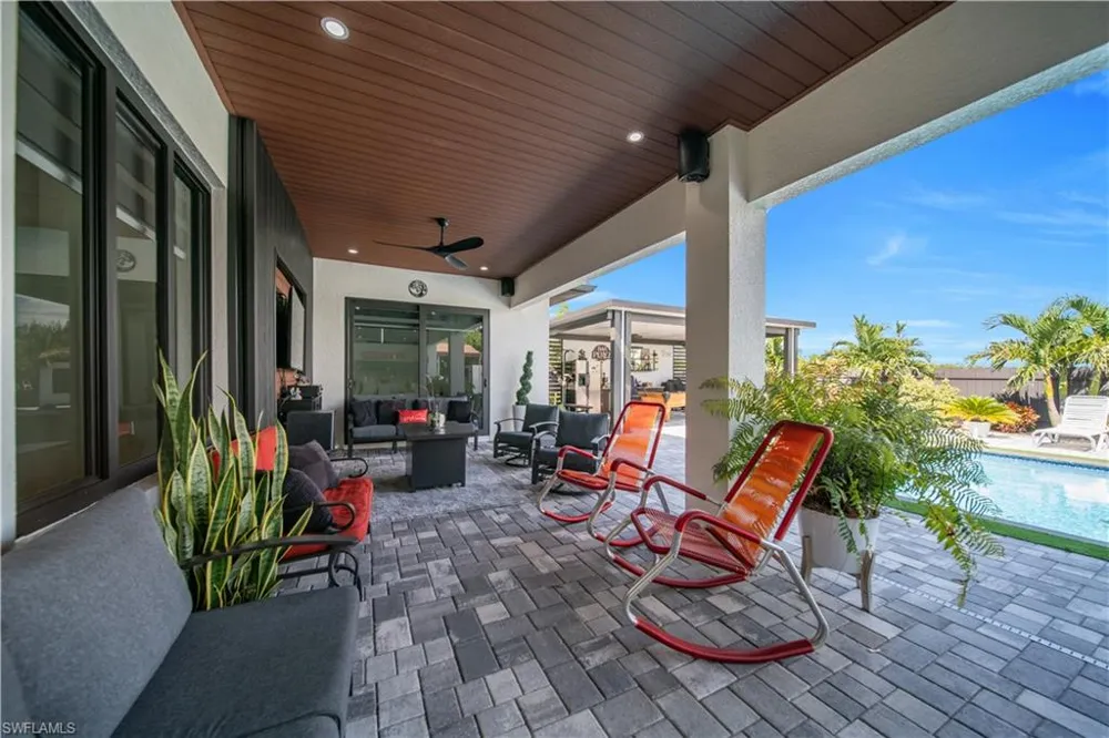 643 SW 18th Court Cape Coral, FL 33991