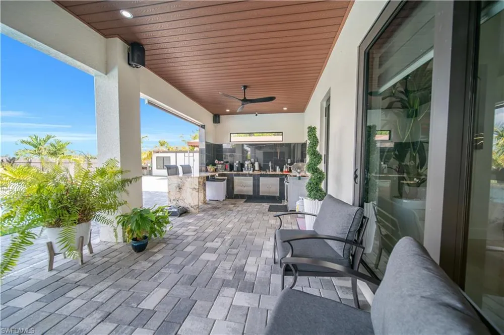 643 SW 18th Court Cape Coral, FL 33991
