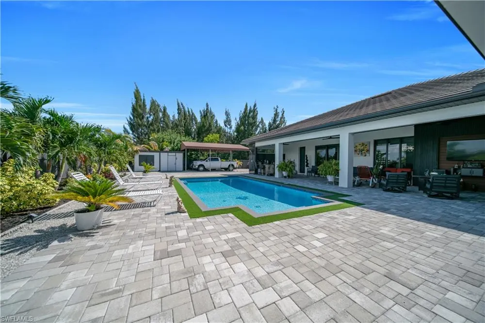 643 SW 18th Court Cape Coral, FL 33991