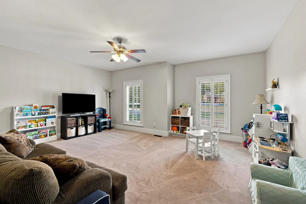 2003 White Rock Cir Spring Hill, TN 37174