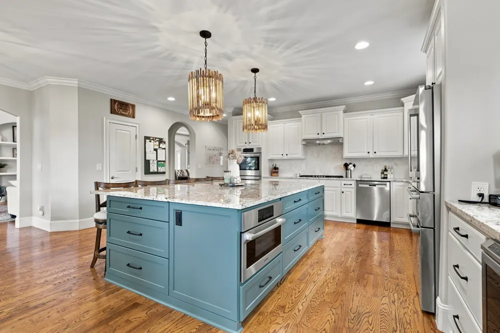 2003 White Rock Cir Spring Hill, TN 37174