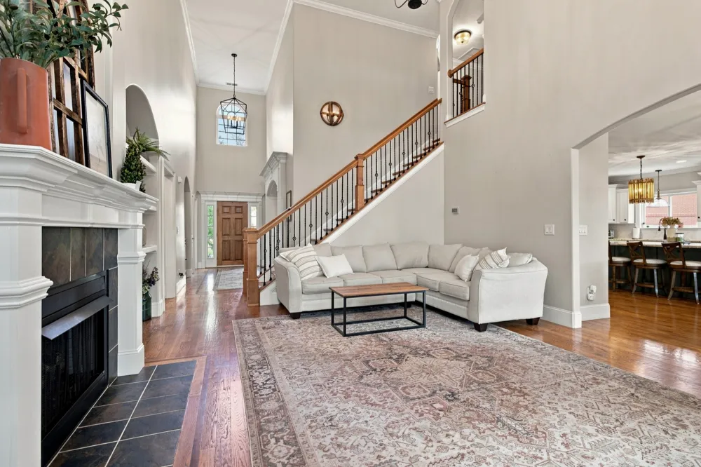 2003 White Rock Cir Spring Hill, TN 37174