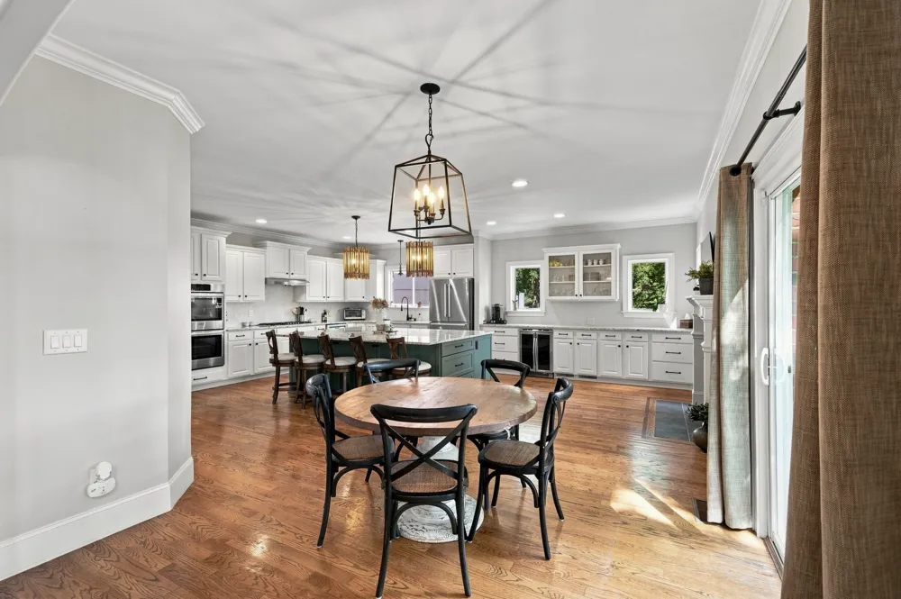 2003 White Rock Cir Spring Hill, TN 37174