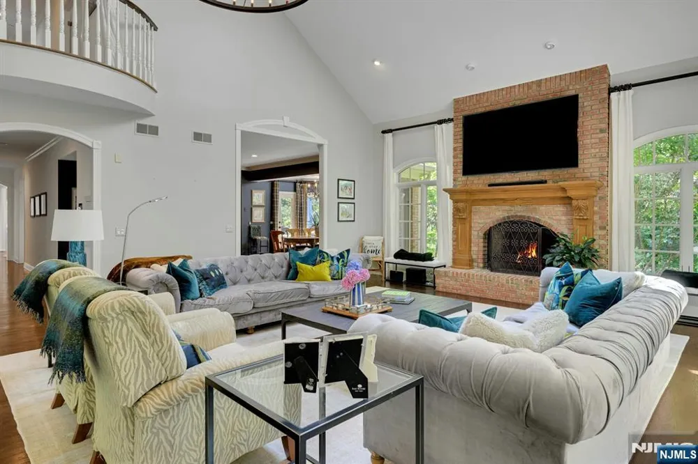 5 Deer Trail Boonton Township, NJ 07005