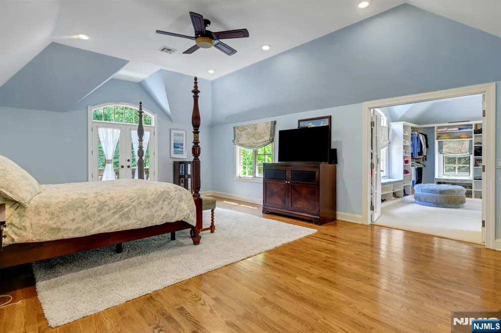 5 Deer Trail Boonton Township, NJ 07005