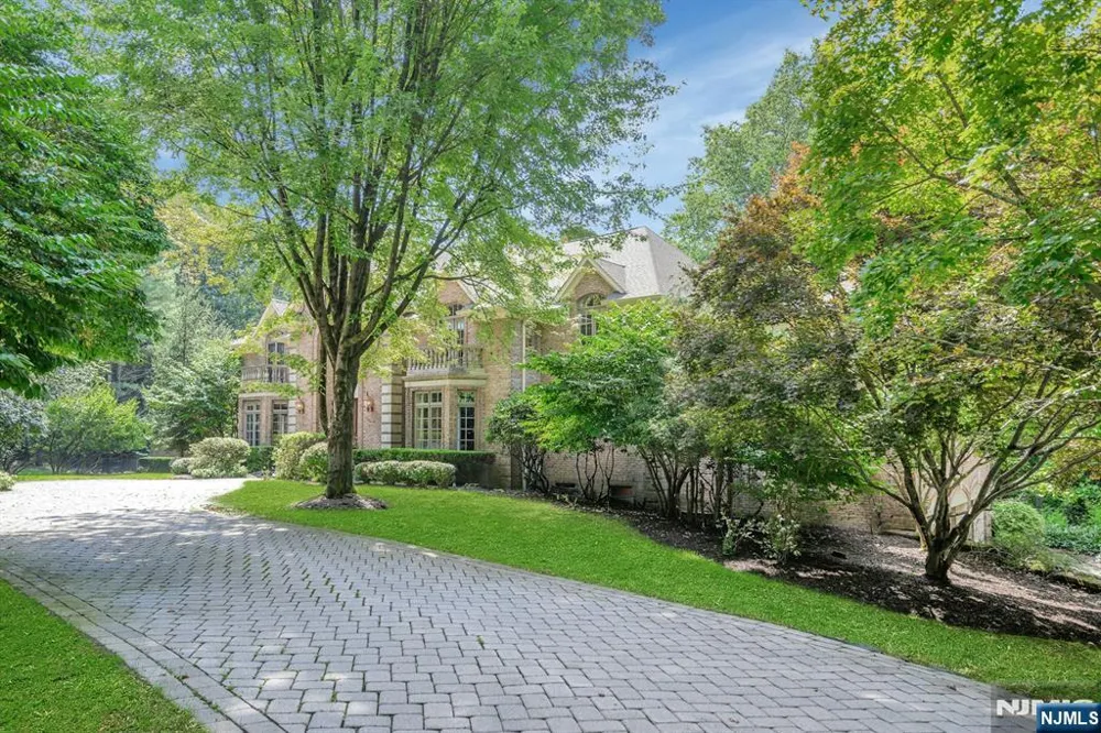 5 Deer Trail Boonton Township, NJ 07005