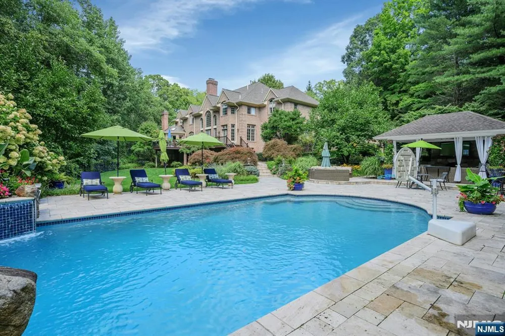 5 Deer Trail Boonton Township, NJ 07005