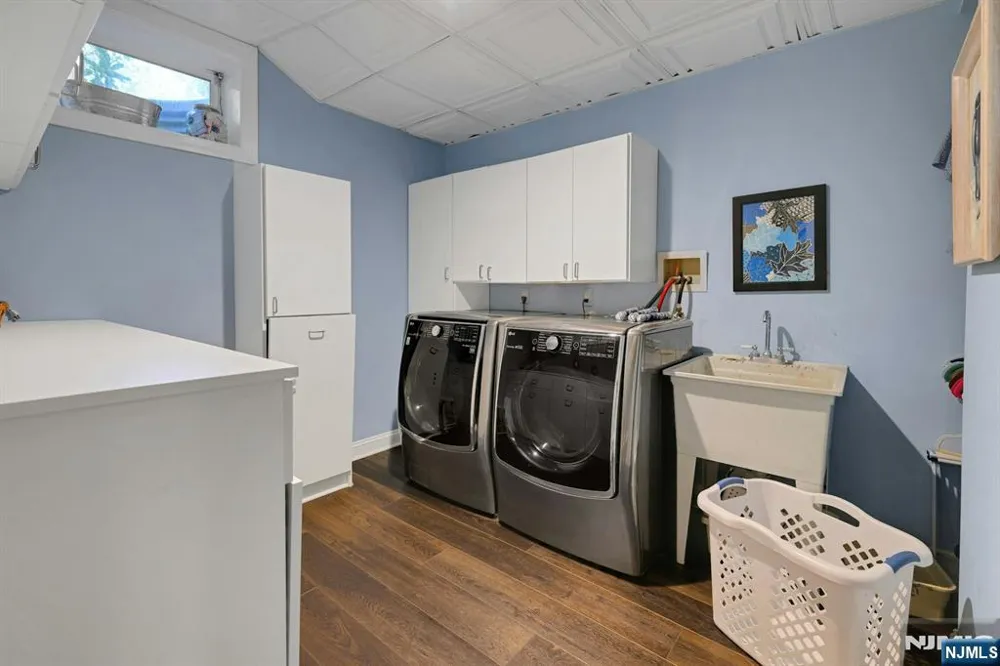 5 Deer Trail Boonton Township, NJ 07005
