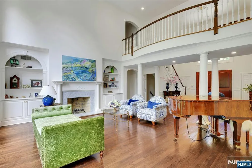 5 Deer Trail Boonton Township, NJ 07005