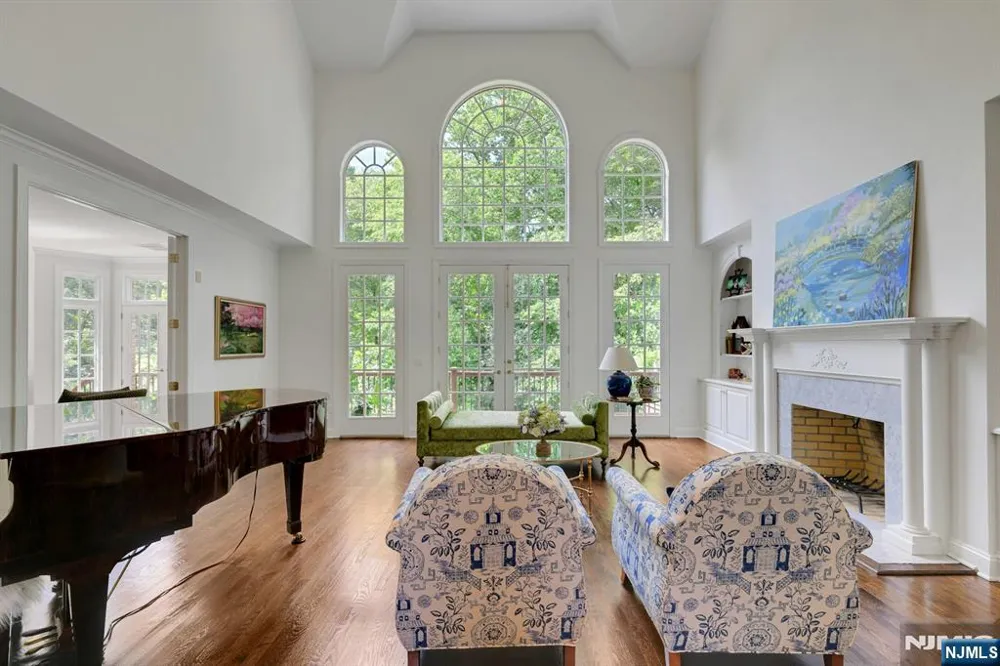 5 Deer Trail Boonton Township, NJ 07005