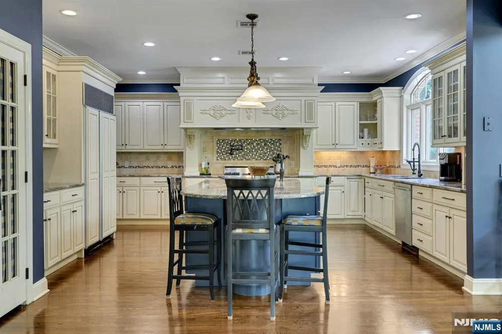 5 Deer Trail Boonton Township, NJ 07005