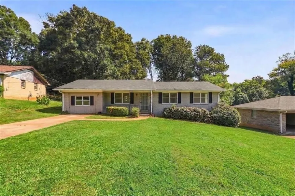 2810 Knollview Drive Decatur, GA 30034