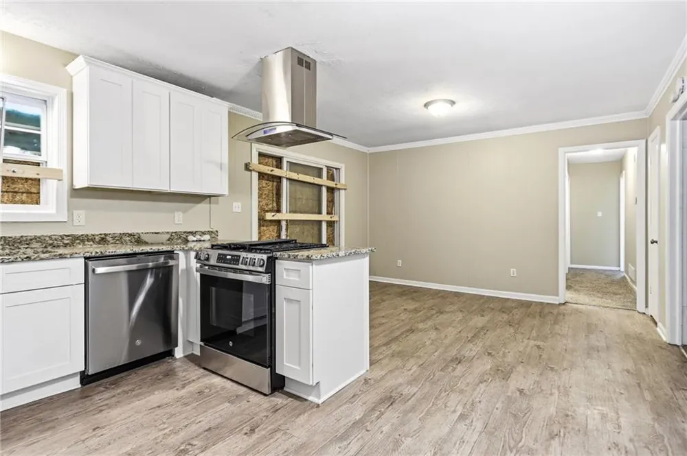 2810 Knollview Drive Decatur, GA 30034