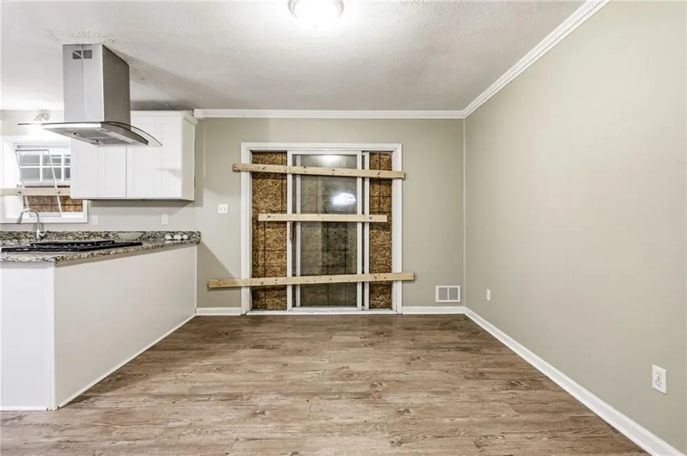 2810 Knollview Drive Decatur, GA 30034