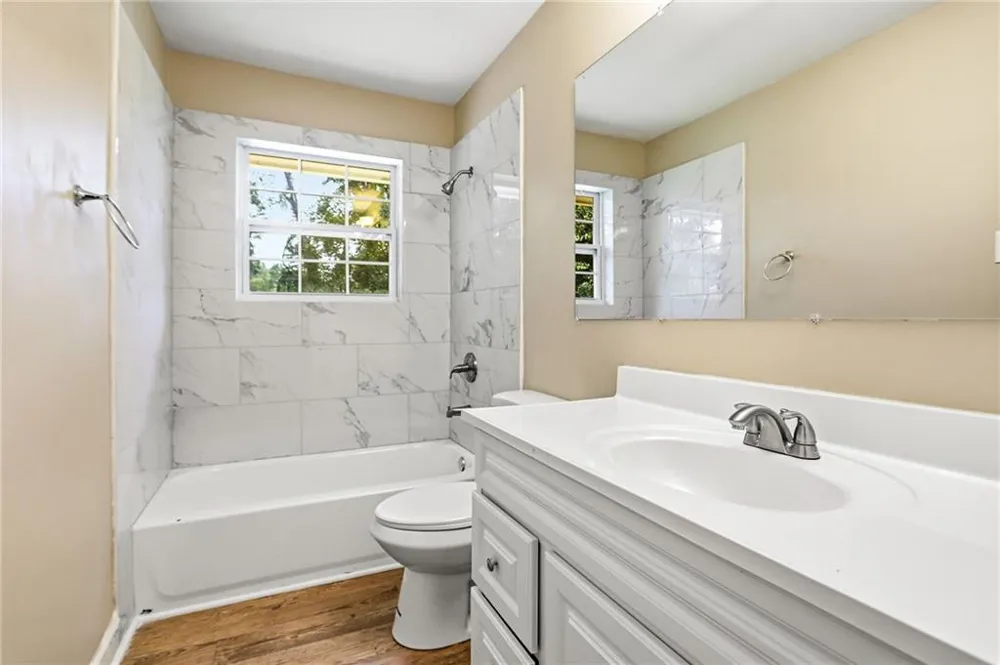 2810 Knollview Drive Decatur, GA 30034