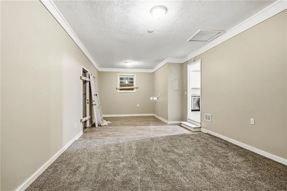 2810 Knollview Drive Decatur, GA 30034