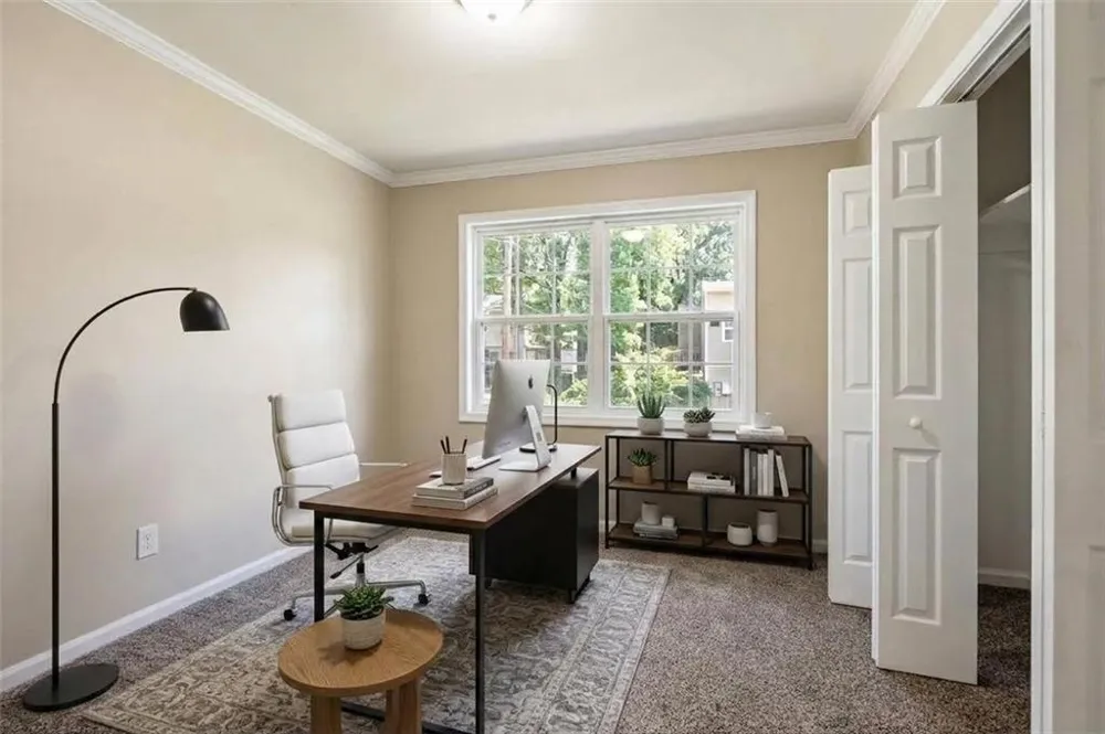 2810 Knollview Drive Decatur, GA 30034