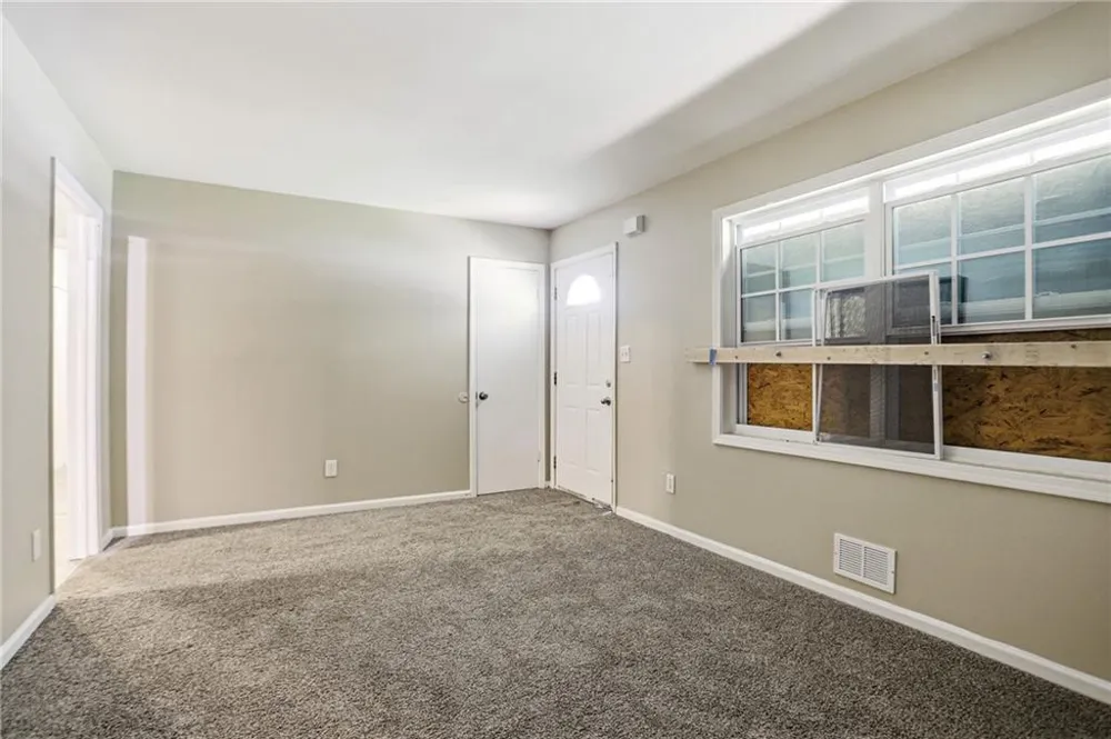 2810 Knollview Drive Decatur, GA 30034