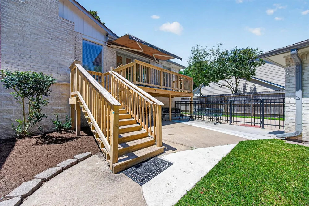 15310 Philippine Street Jersey Village, TX 77040