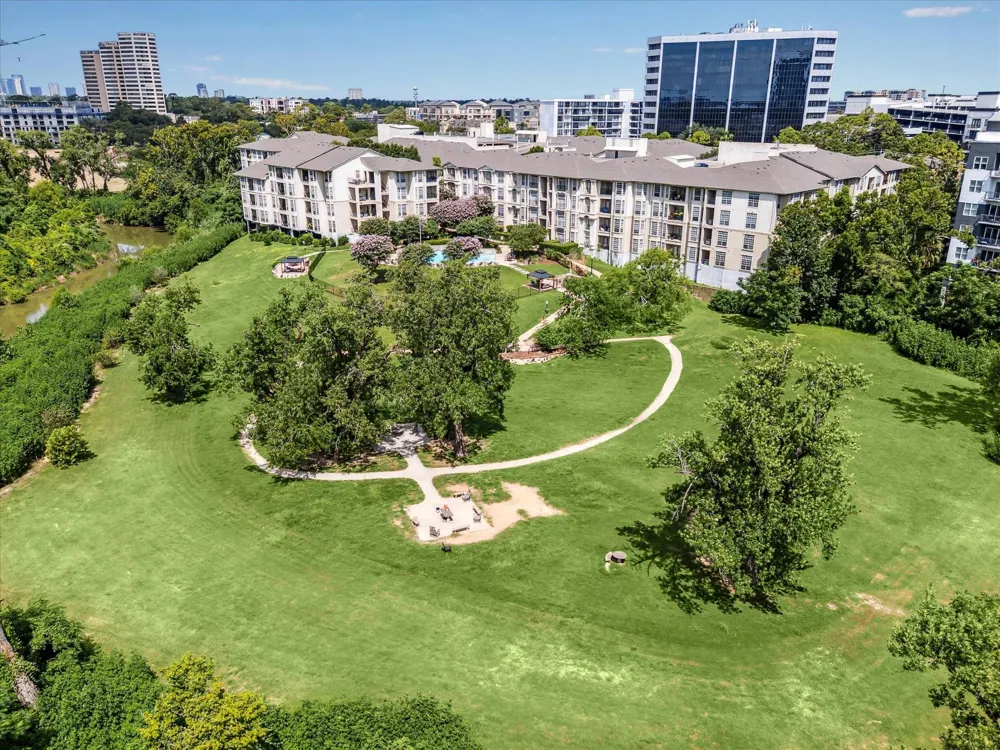 5353 Memorial Drive #2044 Houston, TX 77007