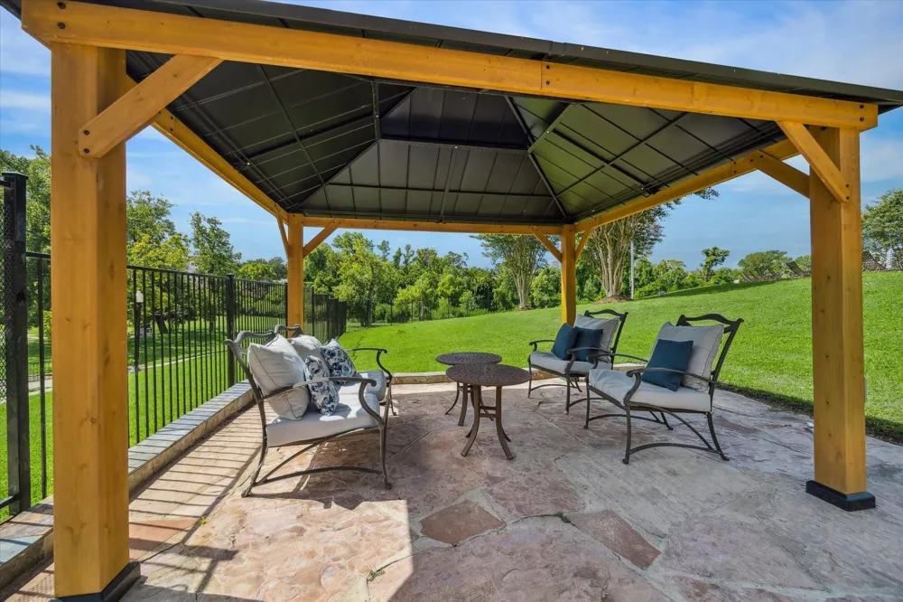 5353 Memorial Drive #2044 Houston, TX 77007
