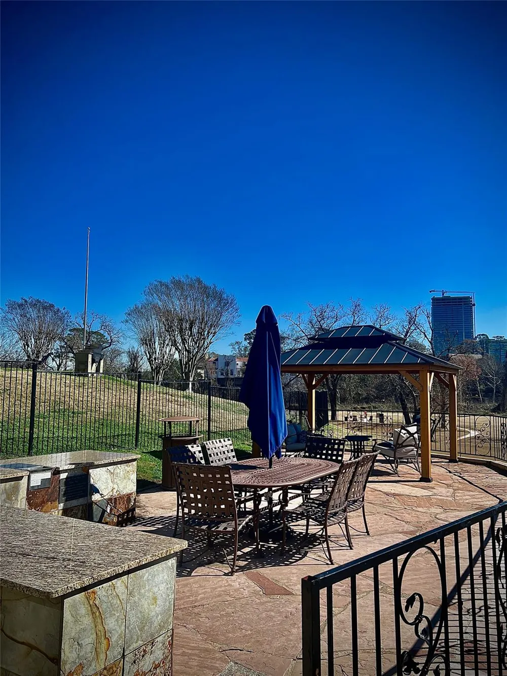 5353 Memorial Drive #2044 Houston, TX 77007