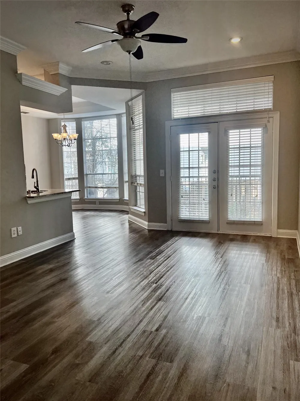 5353 Memorial Drive #2044 Houston, TX 77007