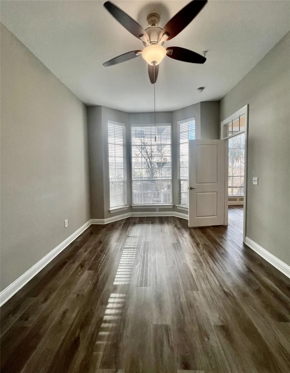 5353 Memorial Drive #2044 Houston, TX 77007