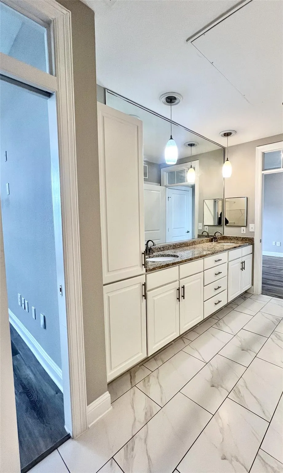 5353 Memorial Drive #2044 Houston, TX 77007