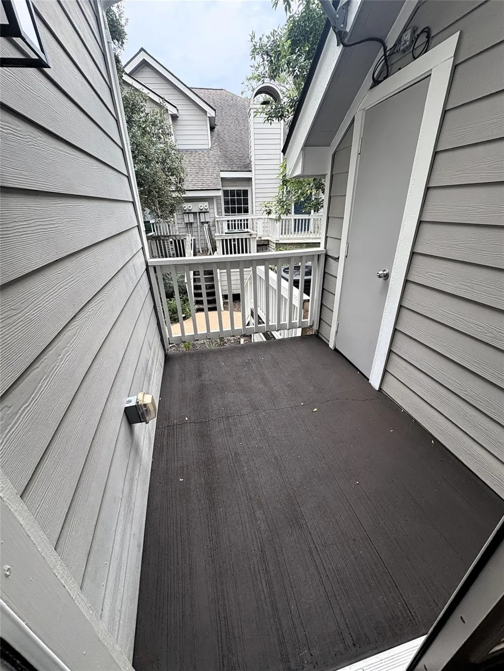 111 Dunbar Estates Drive #702 Friendswood, TX 77546