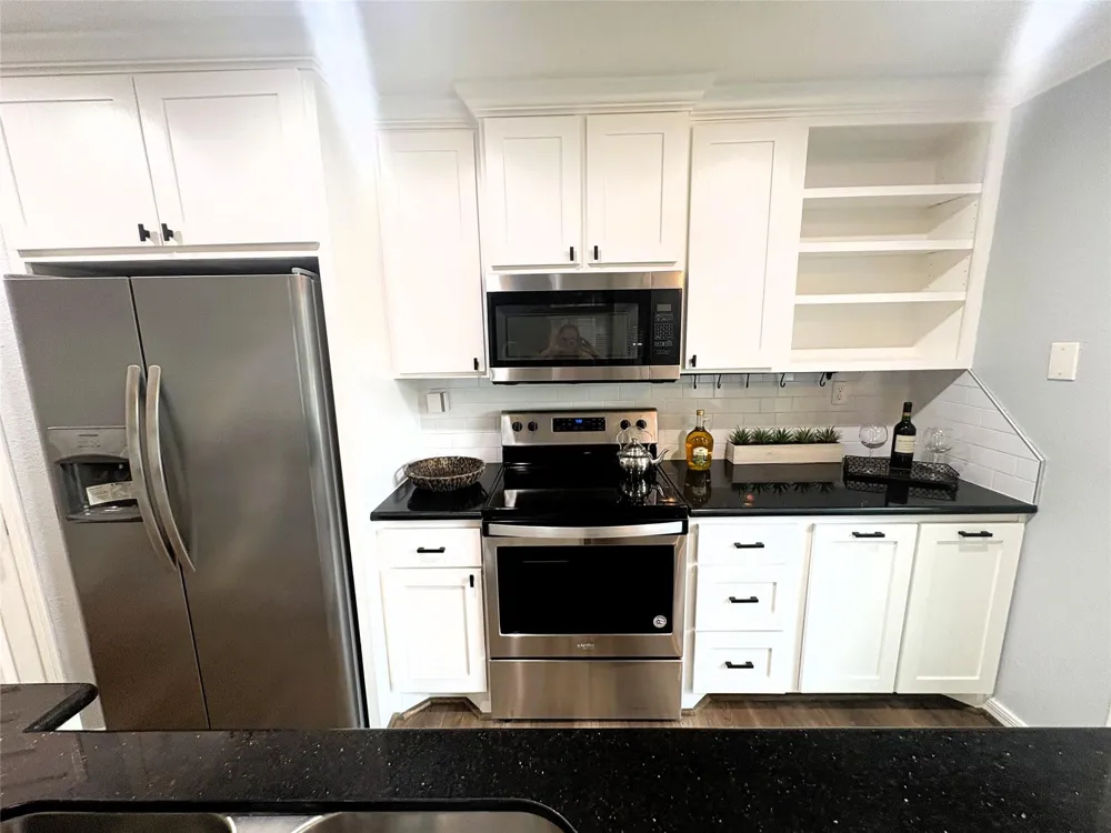 111 Dunbar Estates Drive #702 Friendswood, TX 77546