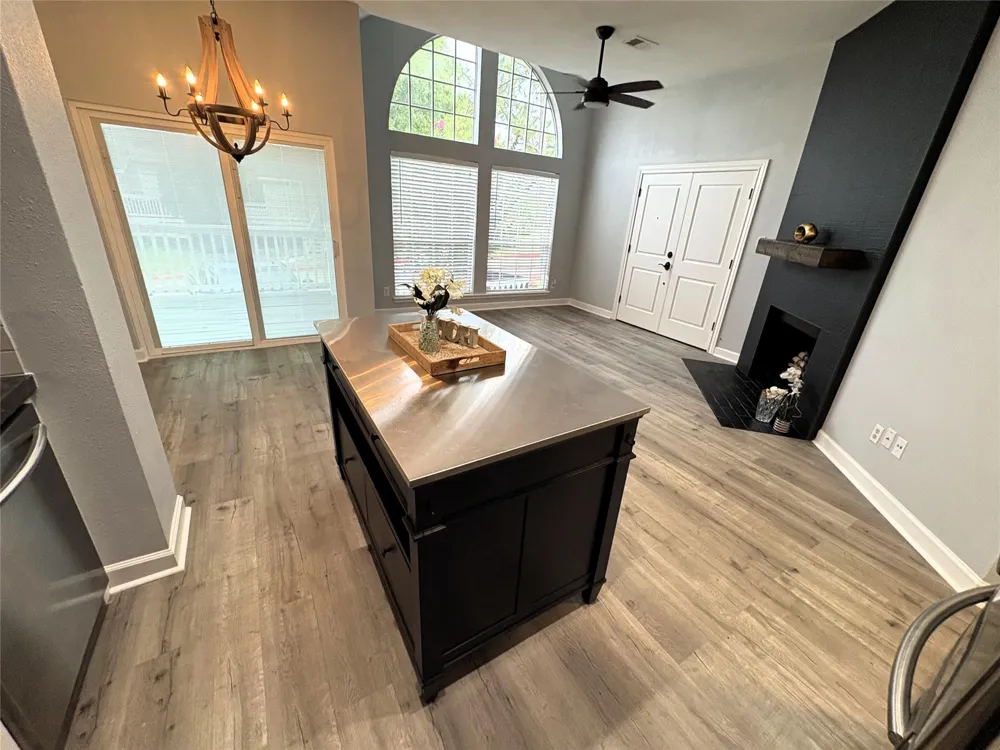 111 Dunbar Estates Drive #903 Friendswood, TX 77546