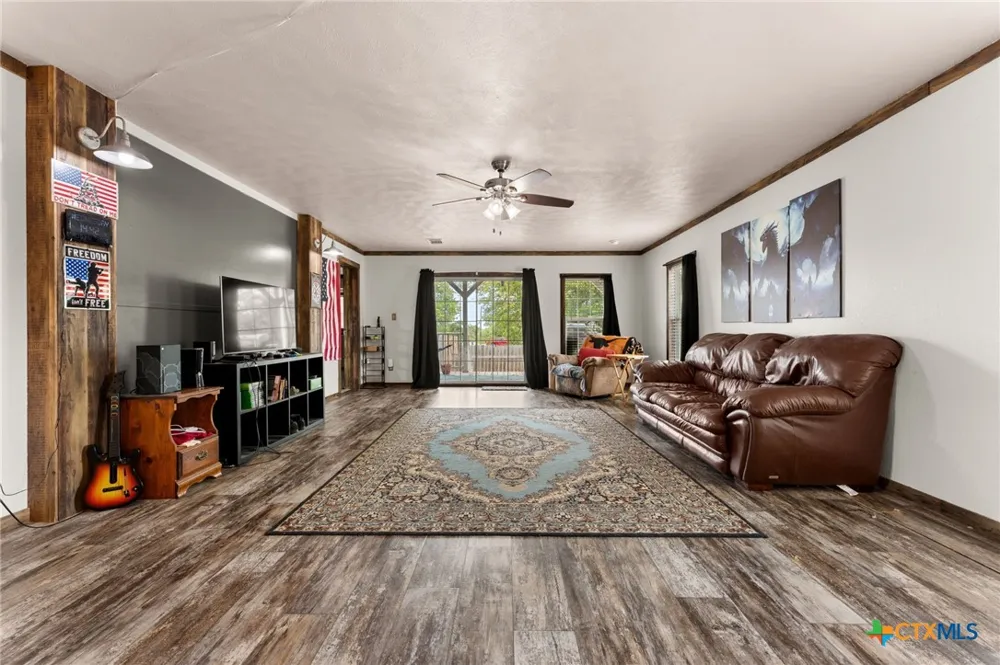 204 Rogers Street McGregor, TX 76657