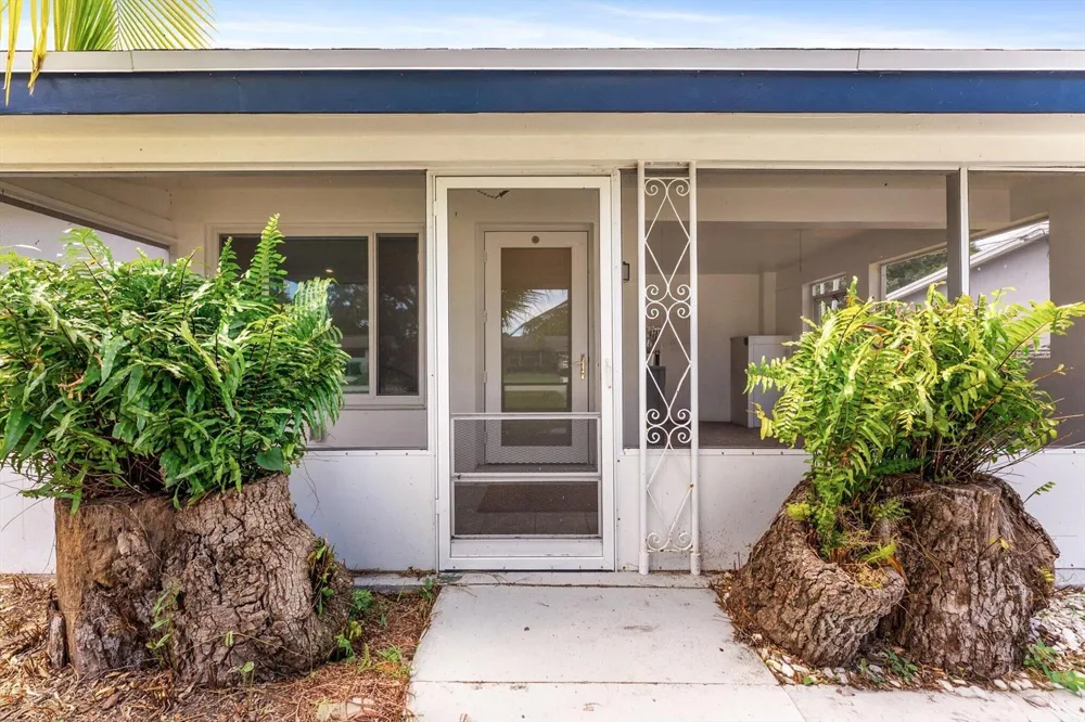 4641 SW 25TH TERRACE Dania Beach, FL 33312