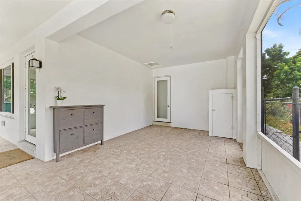 4641 SW 25TH TERRACE Dania Beach, FL 33312