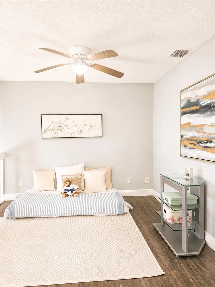 2985 GENOA PLACE #2985 West Palm Beach, FL 33406