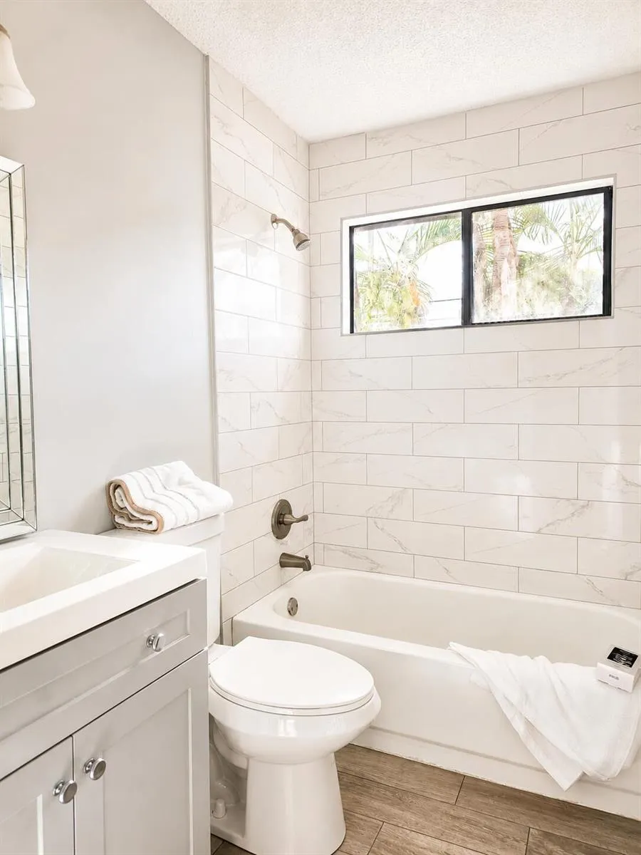 2985 GENOA PLACE #2985 West Palm Beach, FL 33406