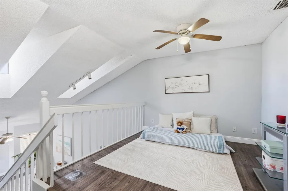 2985 GENOA PLACE #2985 West Palm Beach, FL 33406