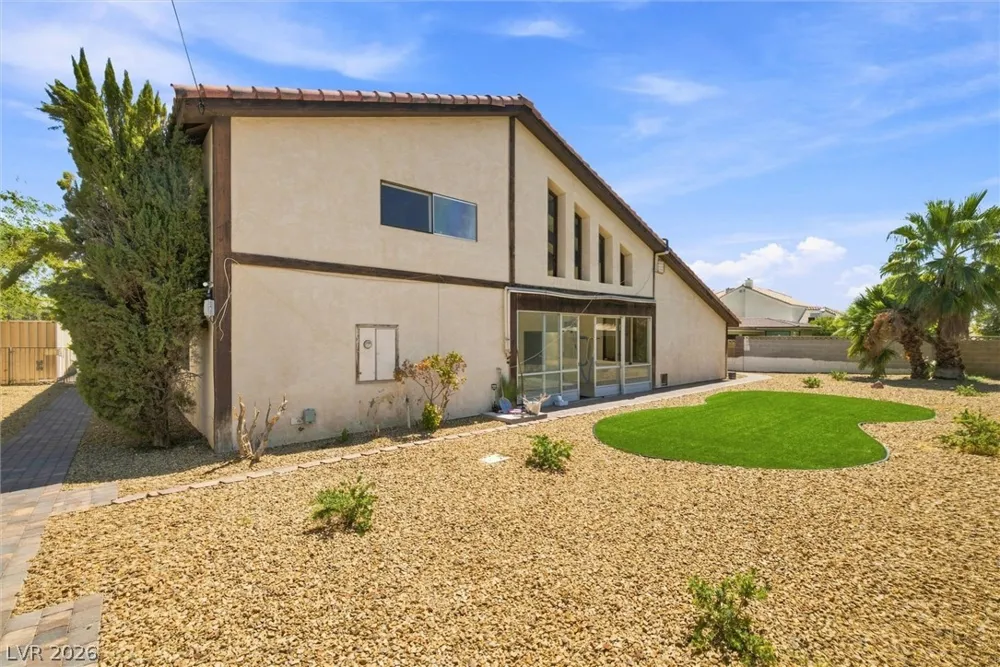3075 Rosanna Street Las Vegas, NV 89117