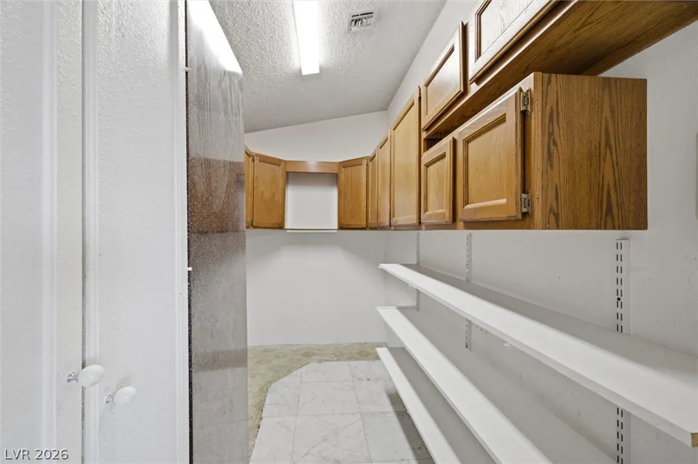 3075 Rosanna Street Las Vegas, NV 89117