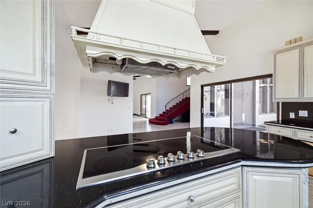 3075 Rosanna Street Las Vegas, NV 89117