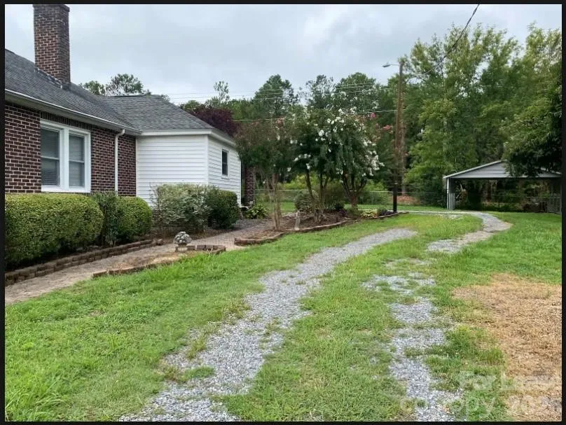 1343 S Battleground Avenue Kings Mountain, NC 28086