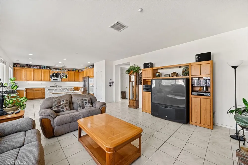 1591 Valley Falls Redlands, CA 92374