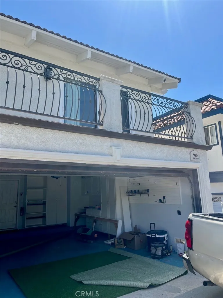 918 21st Hermosa Beach, CA 90254